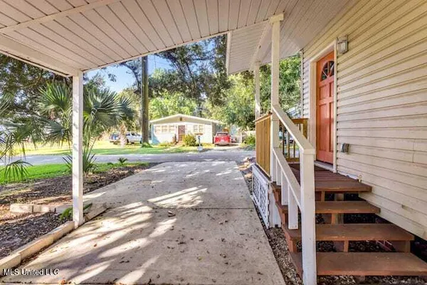 $299,900 | 800 Ruth Avenue, Gulfport, MS 39501
