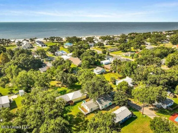 $299,900 | 800 Ruth Avenue, Gulfport, MS 39501