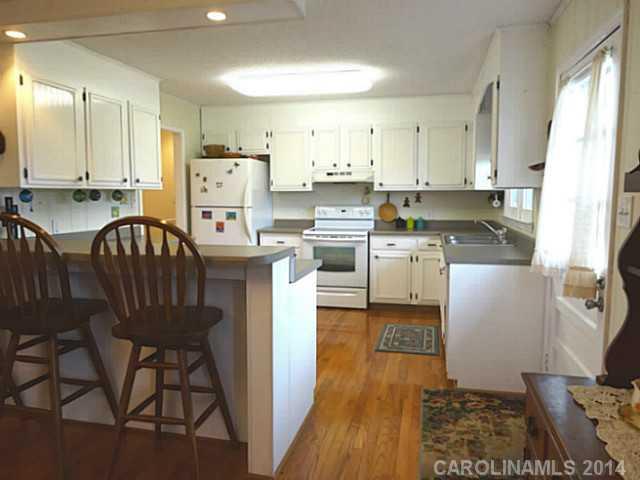 417 Longview Road Statesville, NC 28625 - Photo 9 of 16 Gallery Image 9
