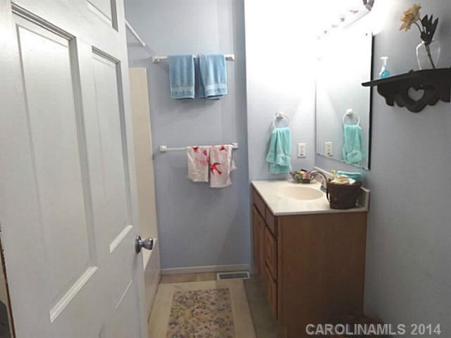 417 Longview Road Statesville, NC 28625 - Photo 10 of 16 Gallery Image 10
