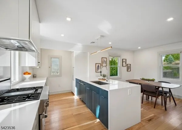 $1,075,000 | 57 Baltusrol Road, Summit, NJ 07901