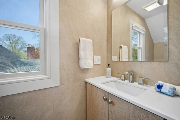 $1,075,000 | 57 Baltusrol Road, Summit, NJ 07901