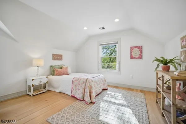 $1,075,000 | 57 Baltusrol Road, Summit, NJ 07901