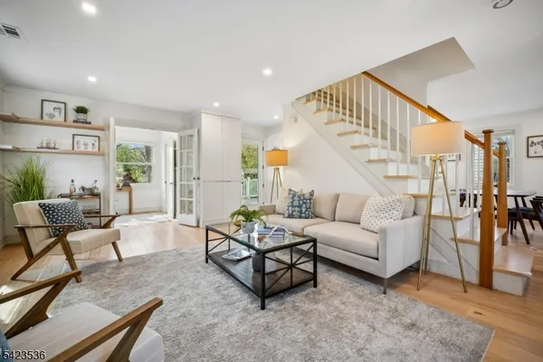 $1,075,000 | 57 Baltusrol Road, Summit, NJ 07901