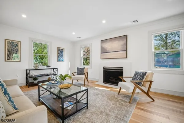 $1,075,000 | 57 Baltusrol Road, Summit, NJ 07901