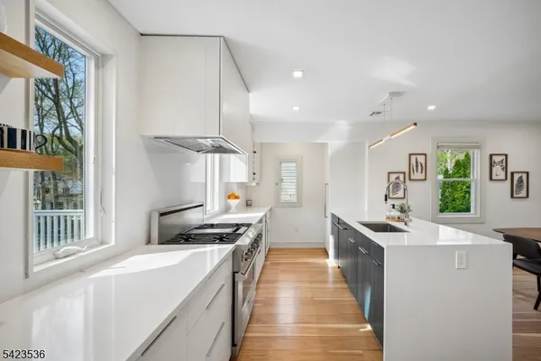 $1,075,000 | 57 Baltusrol Road, Summit, NJ 07901