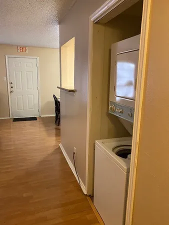 a view of utility room