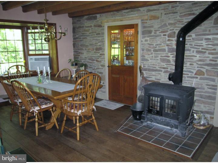 230 Church Road Hatfield, PA 19440 - Photo 8 of 23 Dining Room