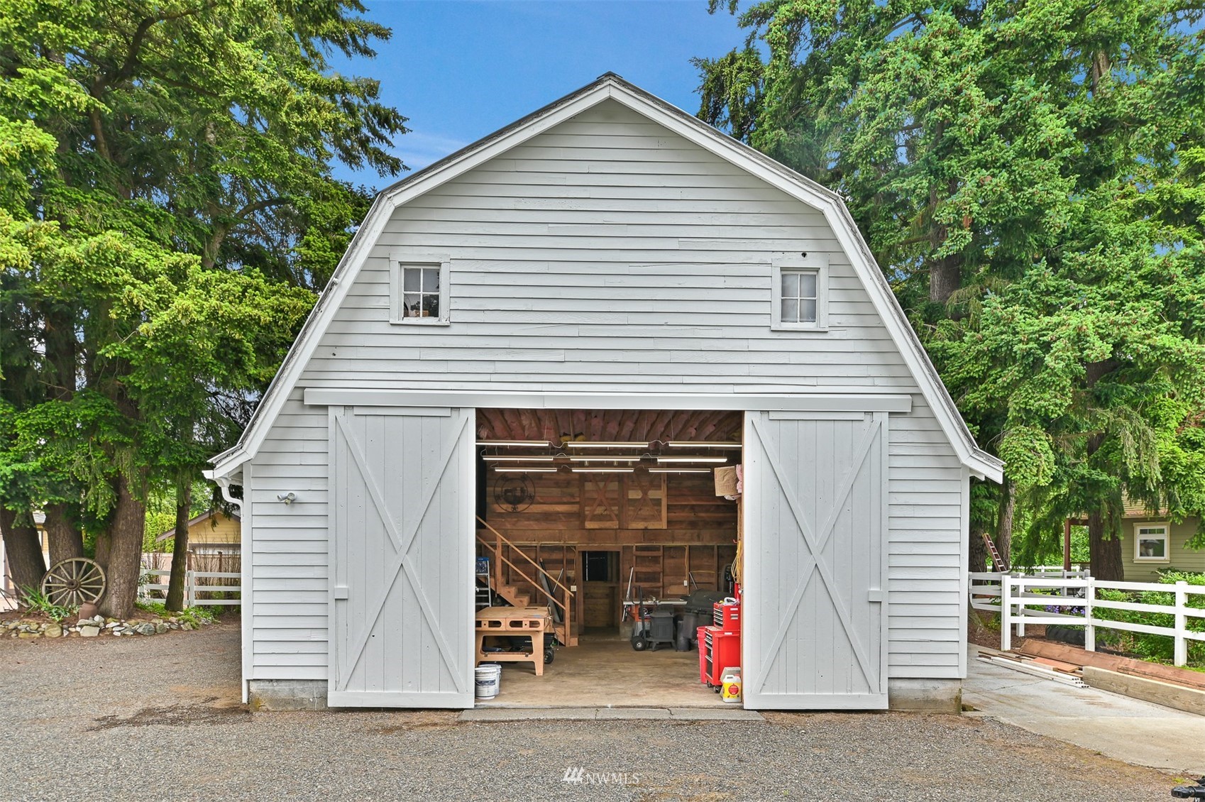 208 West Pole Road Lynden, WA 98264 - Photo 23 of 40 a view of a house with a garage