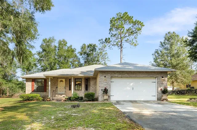 $379,000 | 5070 Northeast 52nd Place, High Springs, FL 32643