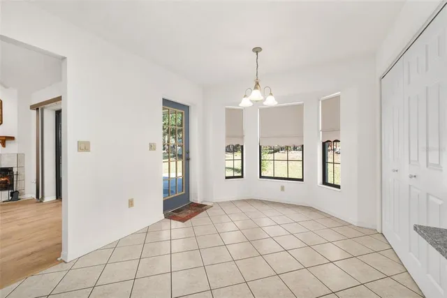 $379,000 | 5070 Northeast 52nd Place, High Springs, FL 32643