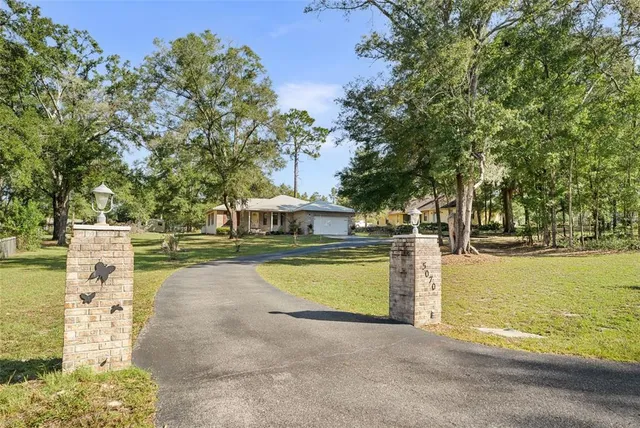 $379,000 | 5070 Northeast 52nd Place, High Springs, FL 32643