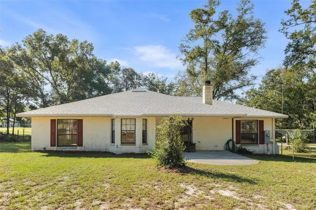 $379,000 | 5070 Northeast 52nd Place, High Springs, FL 32643