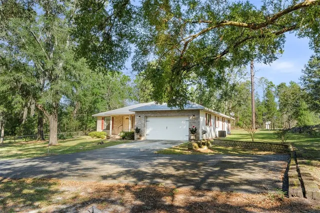 $379,000 | 5070 Northeast 52nd Place, High Springs, FL 32643