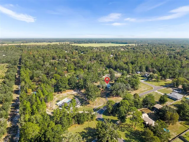 $379,000 | 5070 Northeast 52nd Place, High Springs, FL 32643