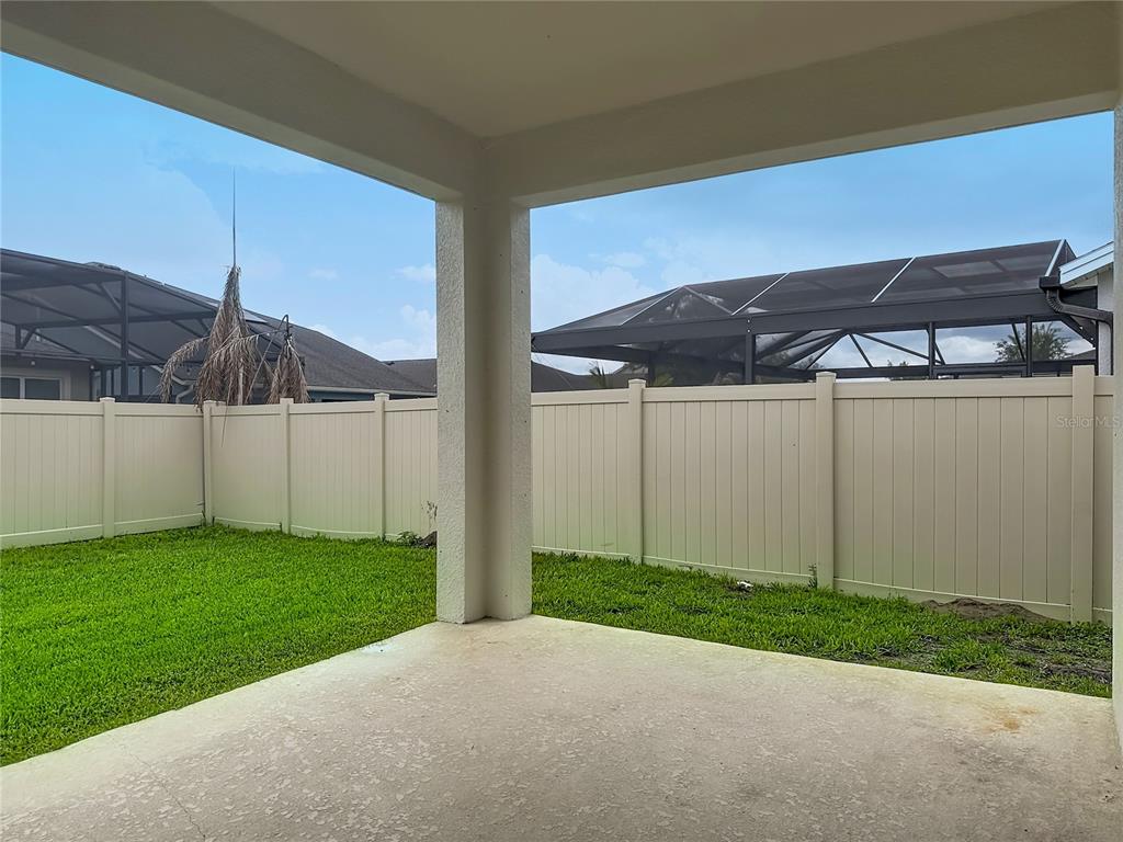 16822 Wingspread Loop Winter Garden, FL 34787 - Photo 38 of 47 a view of a backyard