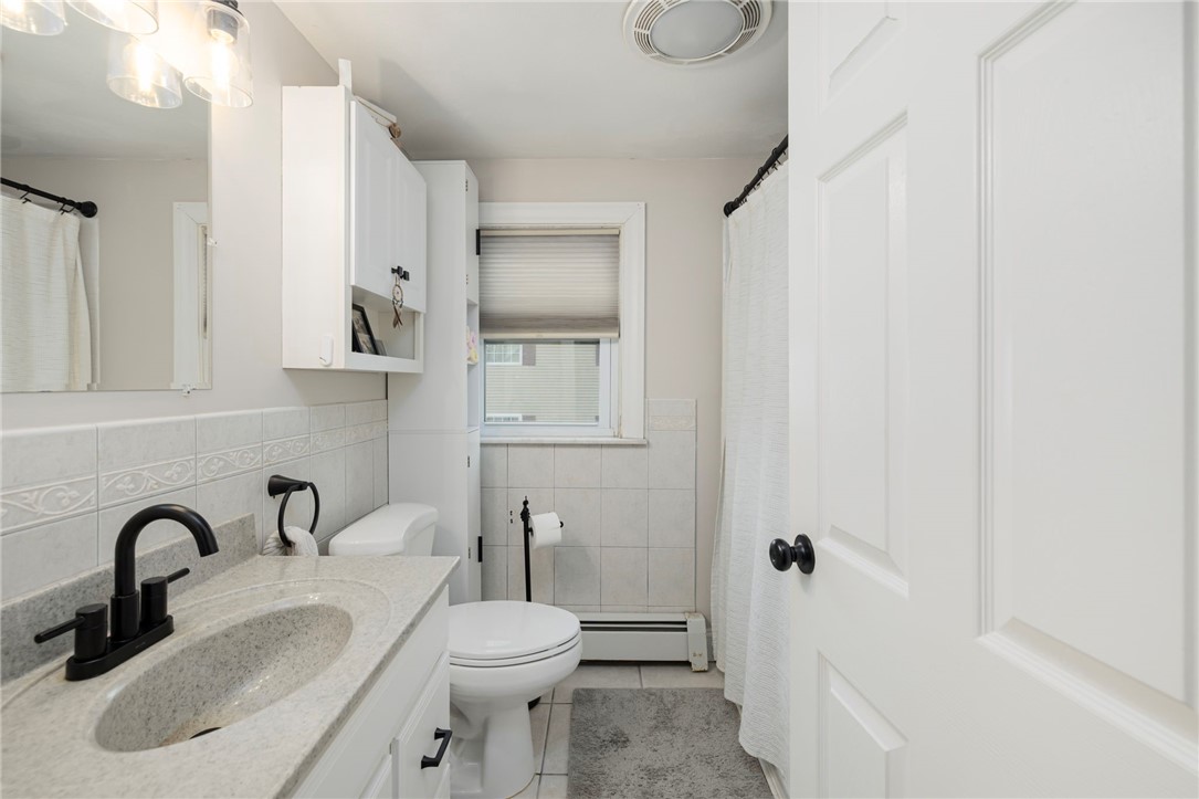 11 Doane Street Cranston, RI 02910 - Photo 23 of 38
