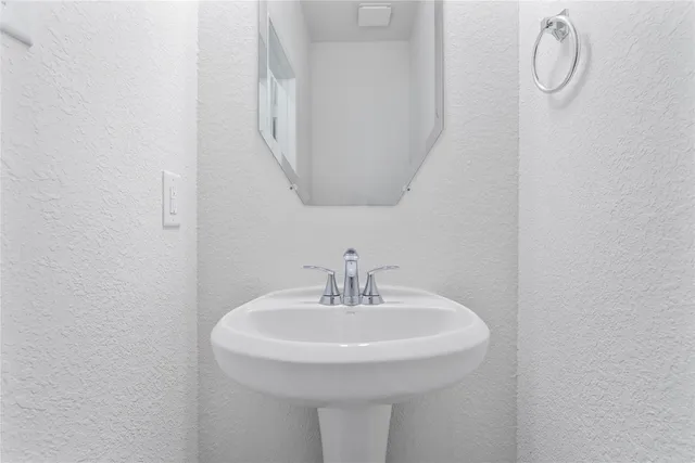 $279,995 | 4884 Vida Vista Drive, Katy, TX 77493