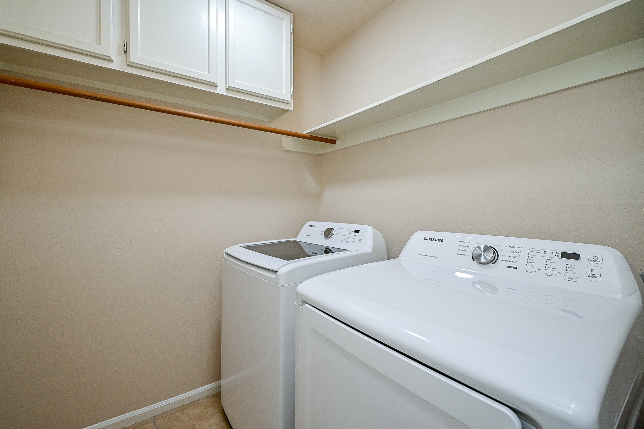 72 Laughing Brook Court Spring, TX 77380 - Photo 25 of 27 laundry room inside house