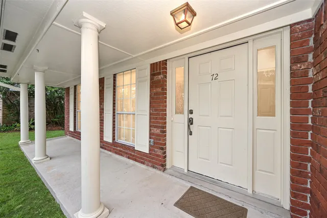 $2,150 | 72 Laughing Brook Court, Spring, TX 77380