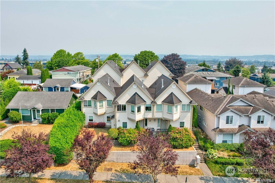 3315 Rockefeller Avenue, Unit 4 Everett, WA 98201 - Photo 1 of 29 an aerial view of multiple house