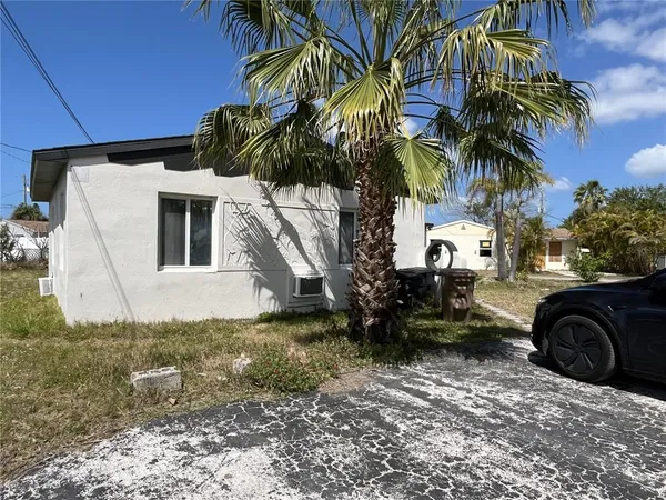 $1,550 | 24 Lynn Way, Unit 26, Madeira Beach, FL 33708