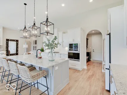 $1,065,000 | 4358 Eagleridge Lane, Zionsville, IN 46077