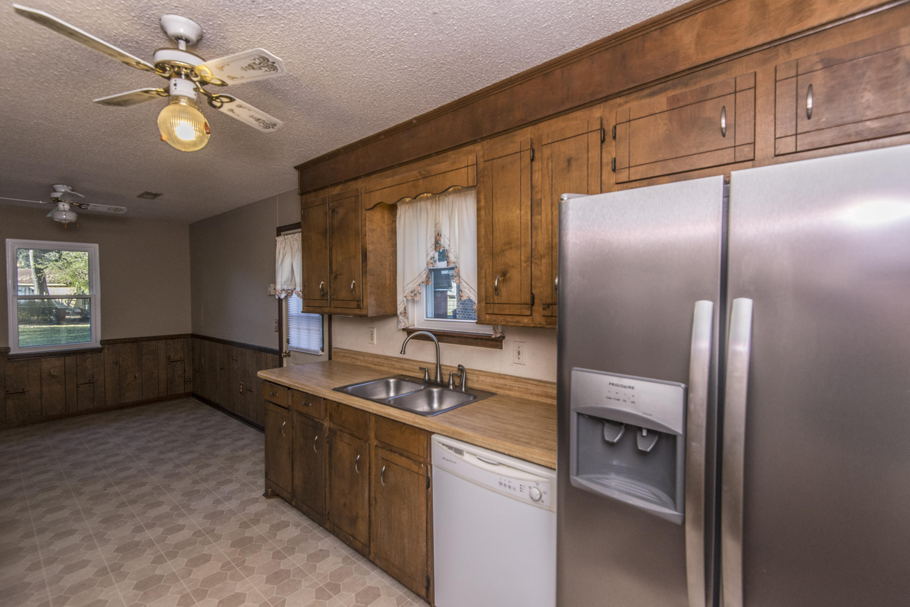 47 Oak Grove Road Goose Creek, SC 29445 - Photo 14 of 30 _DSC8618