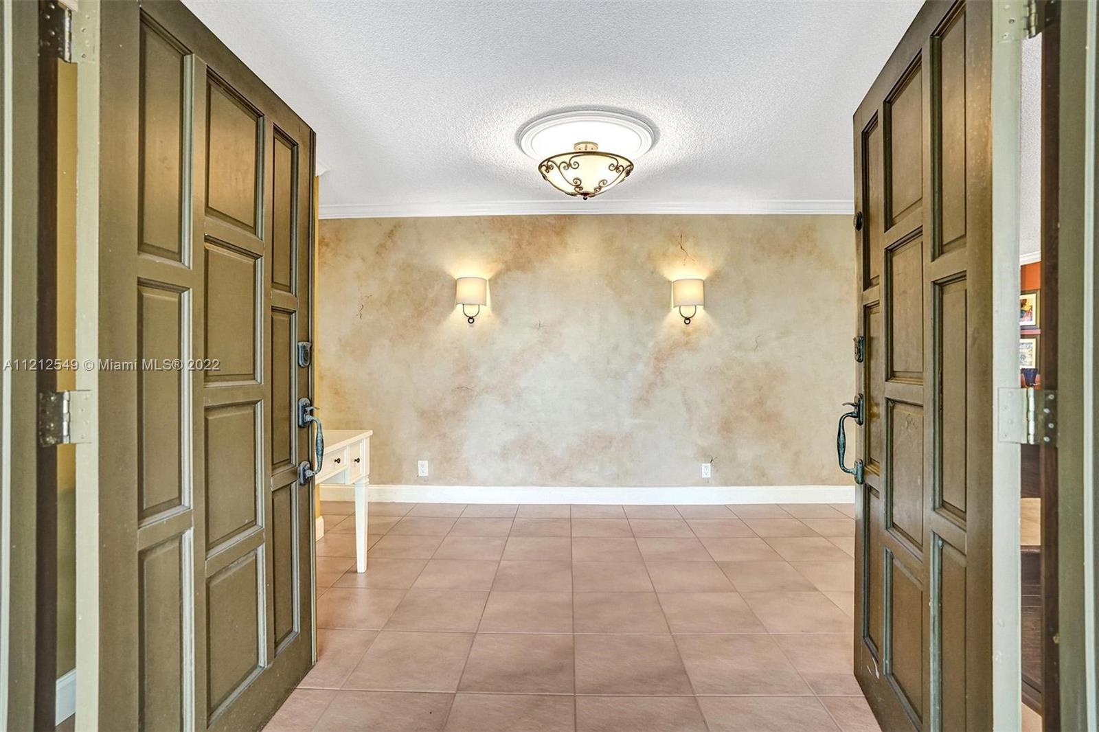 7360 Southwest 16th Street Plantation, FL 33317 - Photo 8 of 70