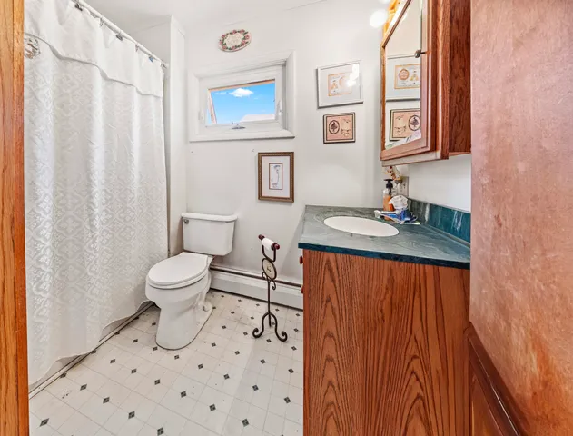 $145,800 | 10 Armstrong Street, Hillsdale, MI 49242