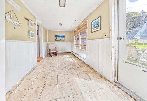 $145,800 | 10 Armstrong Street, Hillsdale, MI 49242