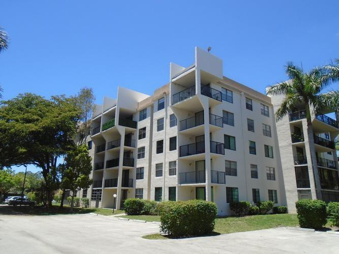 6195 Rock Island Road, Unit 402 Tamarac, FL 33319 - Photo 23 of 23 a front view of a building