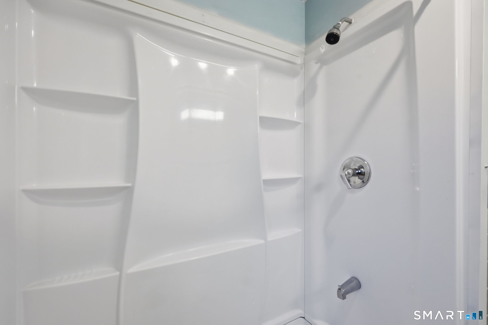 72 Graham Road South Windsor, CT 06074 - Photo 18 of 39 Gallery Image 18