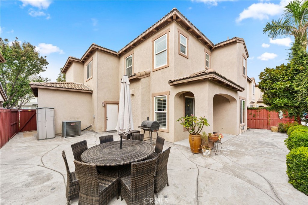 4065 Garvey Way Riverside, CA 92501 - Photo 27 of 43