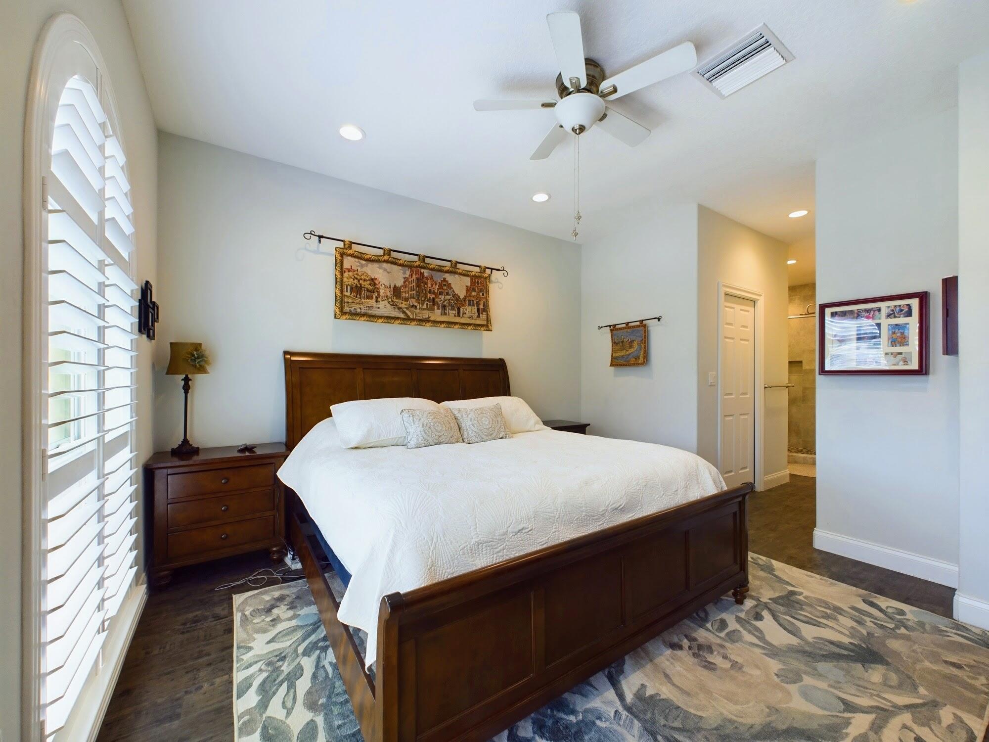 2260 Enjoya Lane Melbourne, FL 32901 - Photo 19 of 41 Primary Bedroom