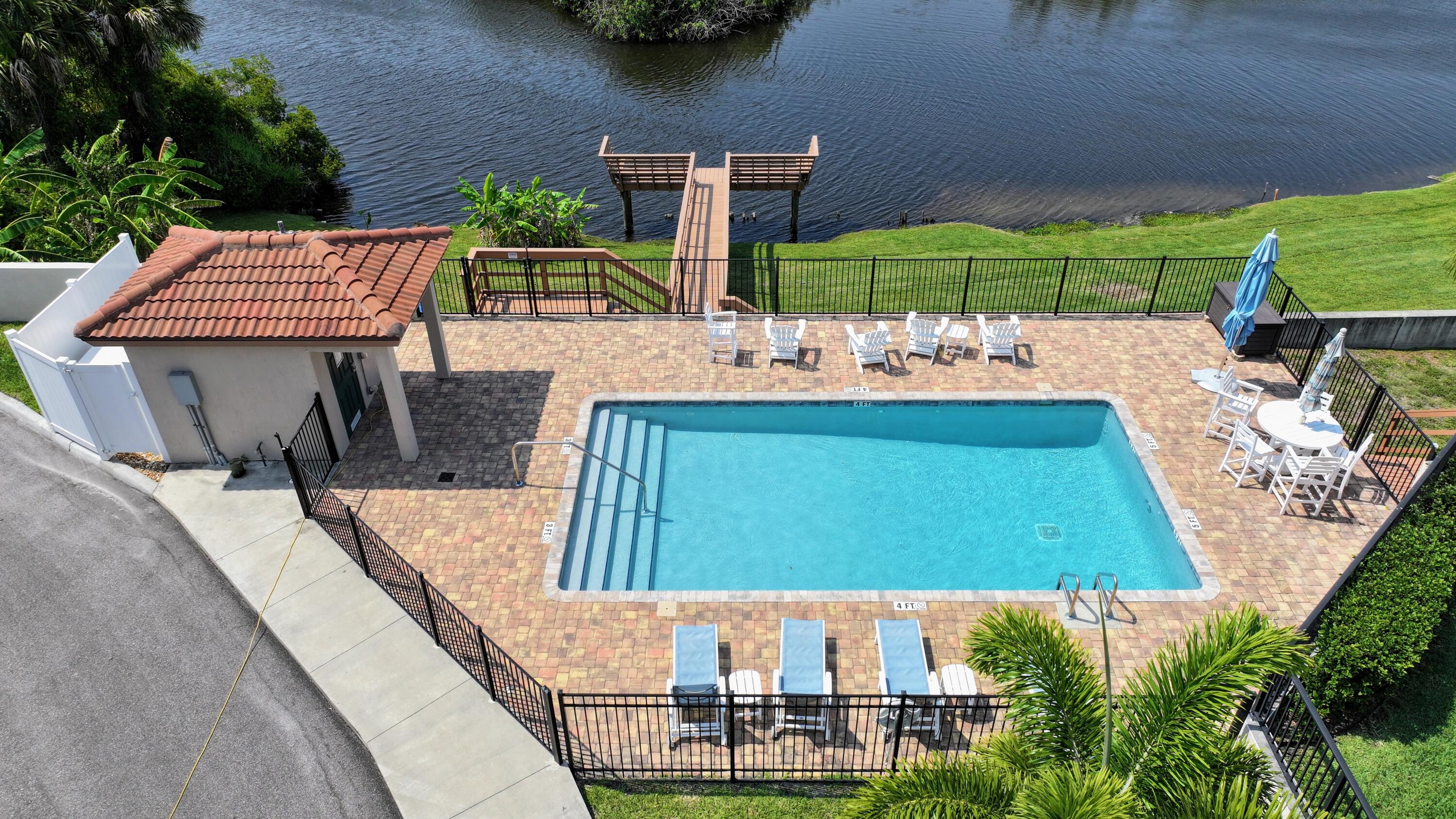 2260 Enjoya Lane Melbourne, FL 32901 - Photo 2 of 41 Relax or Play!