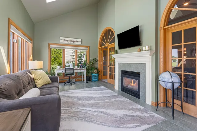 $699,000 | 124 Shelley Lane, De Pere, WI 54115