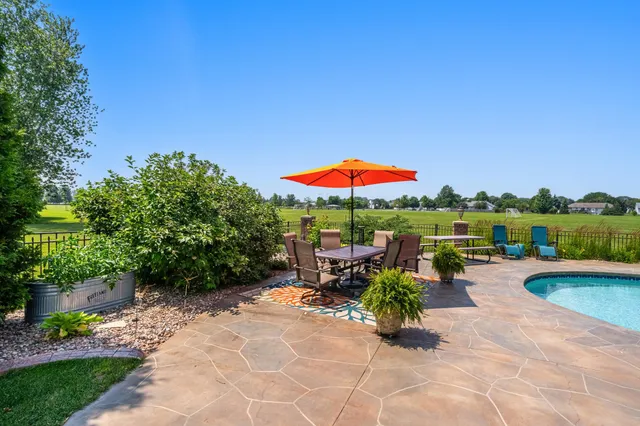 $699,000 | 124 Shelley Lane, De Pere, WI 54115