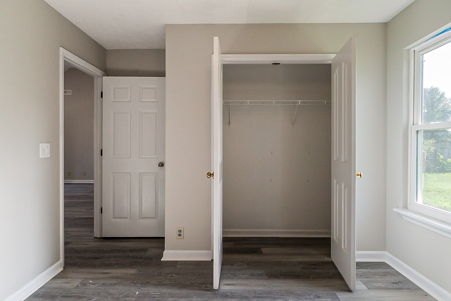 668 Crescent Road Murfreesboro, TN 37128 - Photo 13 of 24 a view of entryway with wooden floor