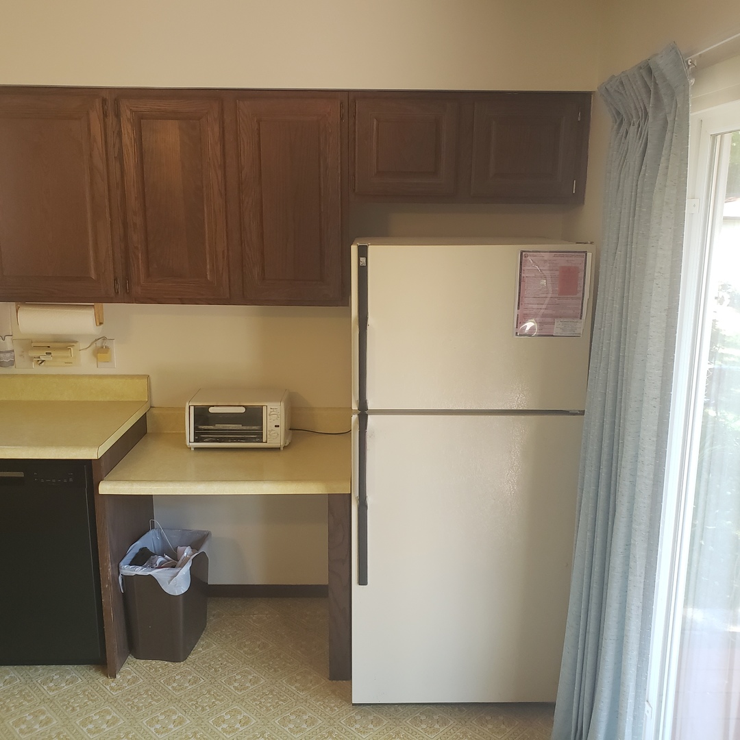 1017 Morgan Street Normal, IL 61761 - Photo 5 of 15 a utility room with dryer and washer