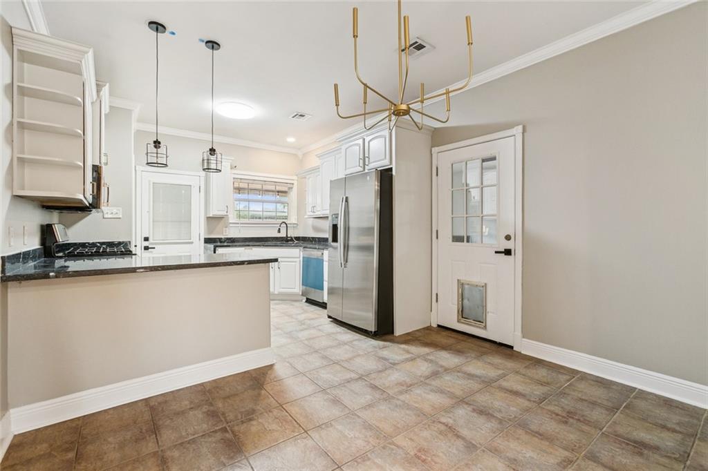 2817 Meadow Drive Violet, LA 70092 - Photo 4 of 14