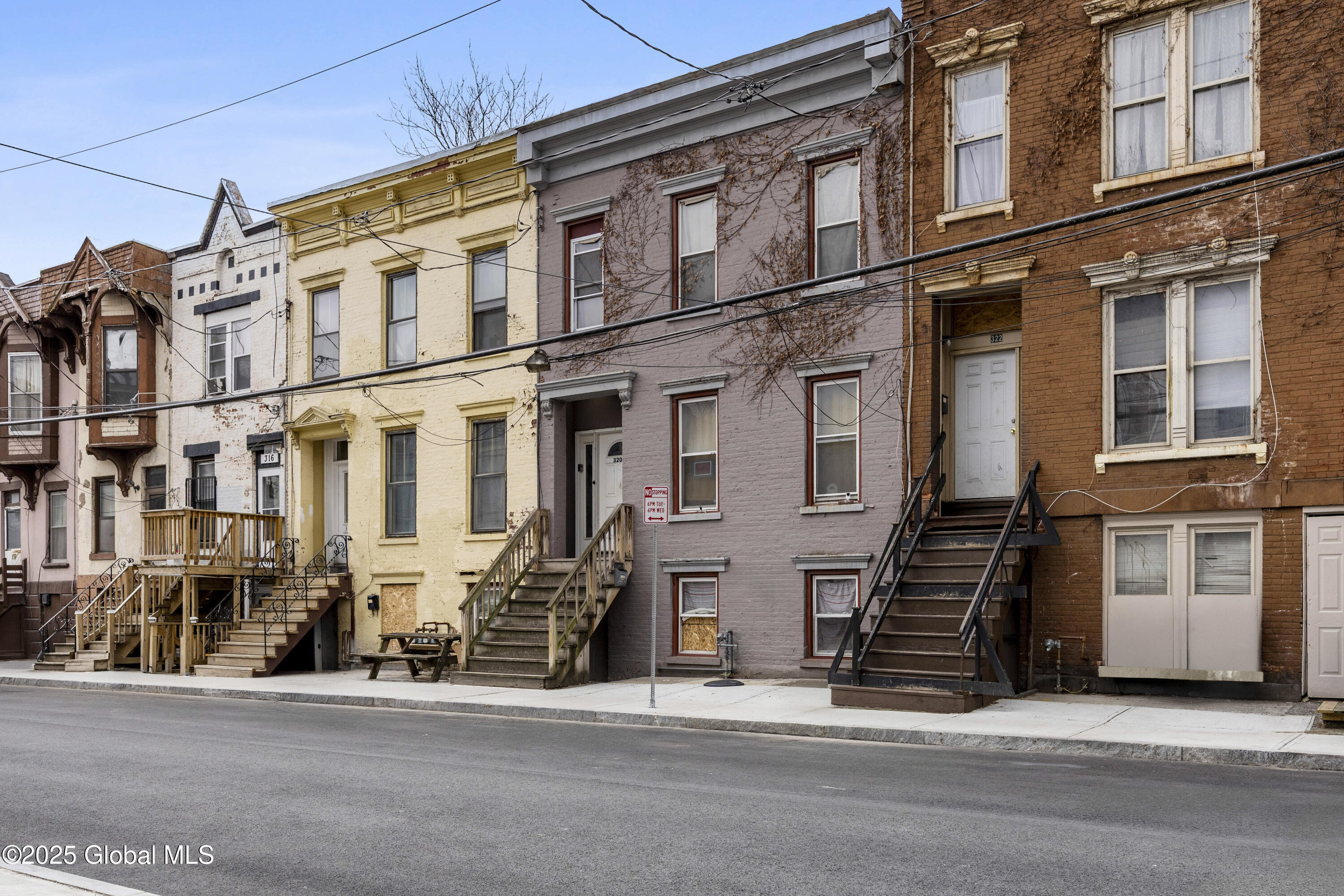 320 1st Street Albany, NY 12206 - Photo 2 of 23 4