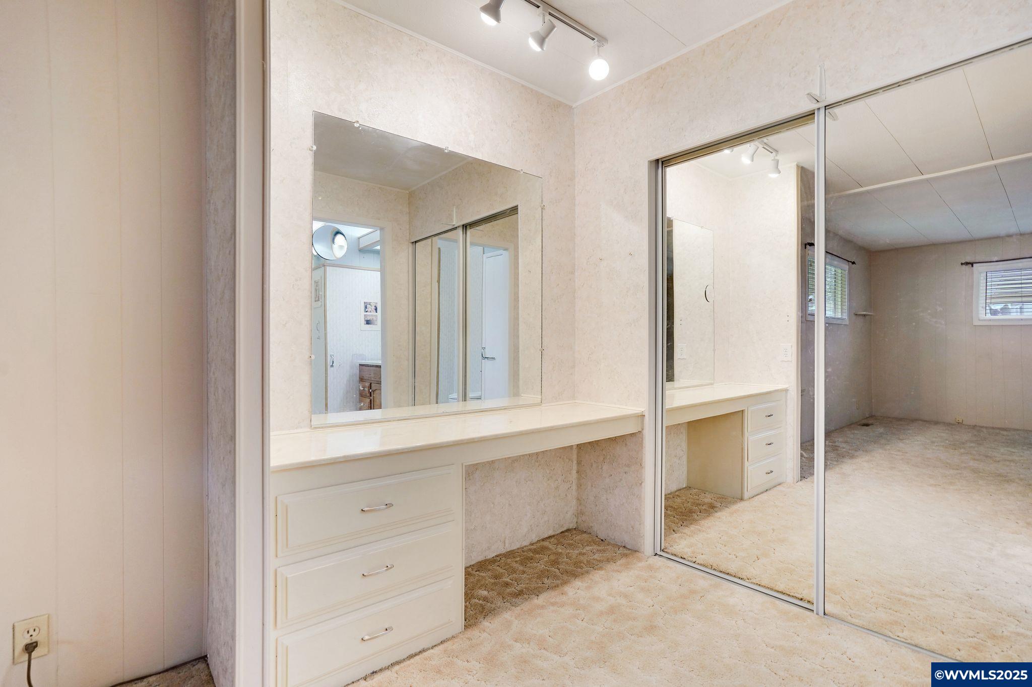 3100 Turner Road Southeast, Unit 215 Salem, OR 97302 - Photo 28 of 37 Gallery Image 28