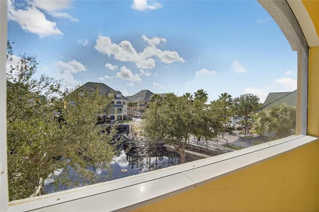 $499,900 | 6451 Sunset Bay Circle, Apollo Beach, FL 33572