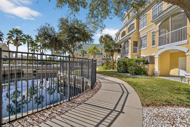 $499,900 | 6451 Sunset Bay Circle, Apollo Beach, FL 33572