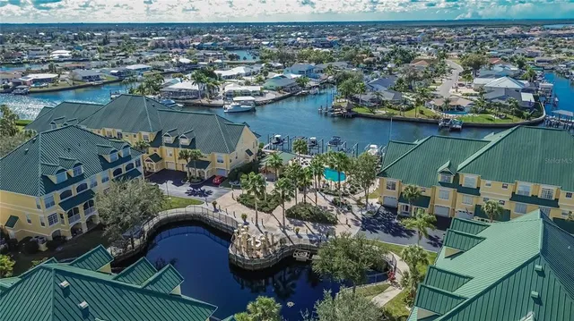 $499,900 | 6451 Sunset Bay Circle, Apollo Beach, FL 33572