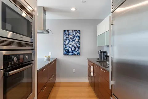 $1,625,000 | 45 Province Street, Unit 1706, Boston, MA 02108