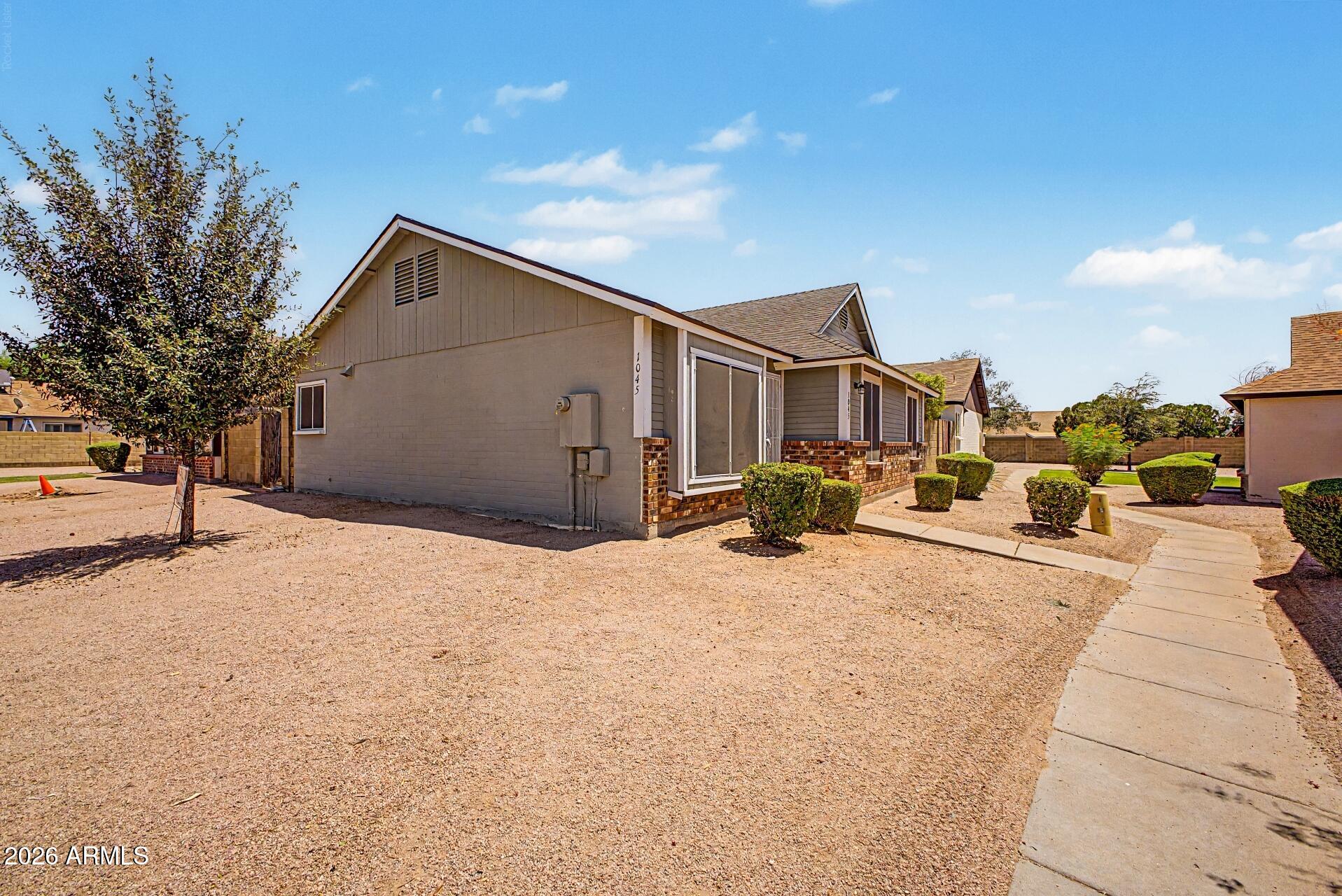 1055 North Recker Road, Unit 1045 Mesa, AZ 85205 - Photo 4 of 35 03-Recker