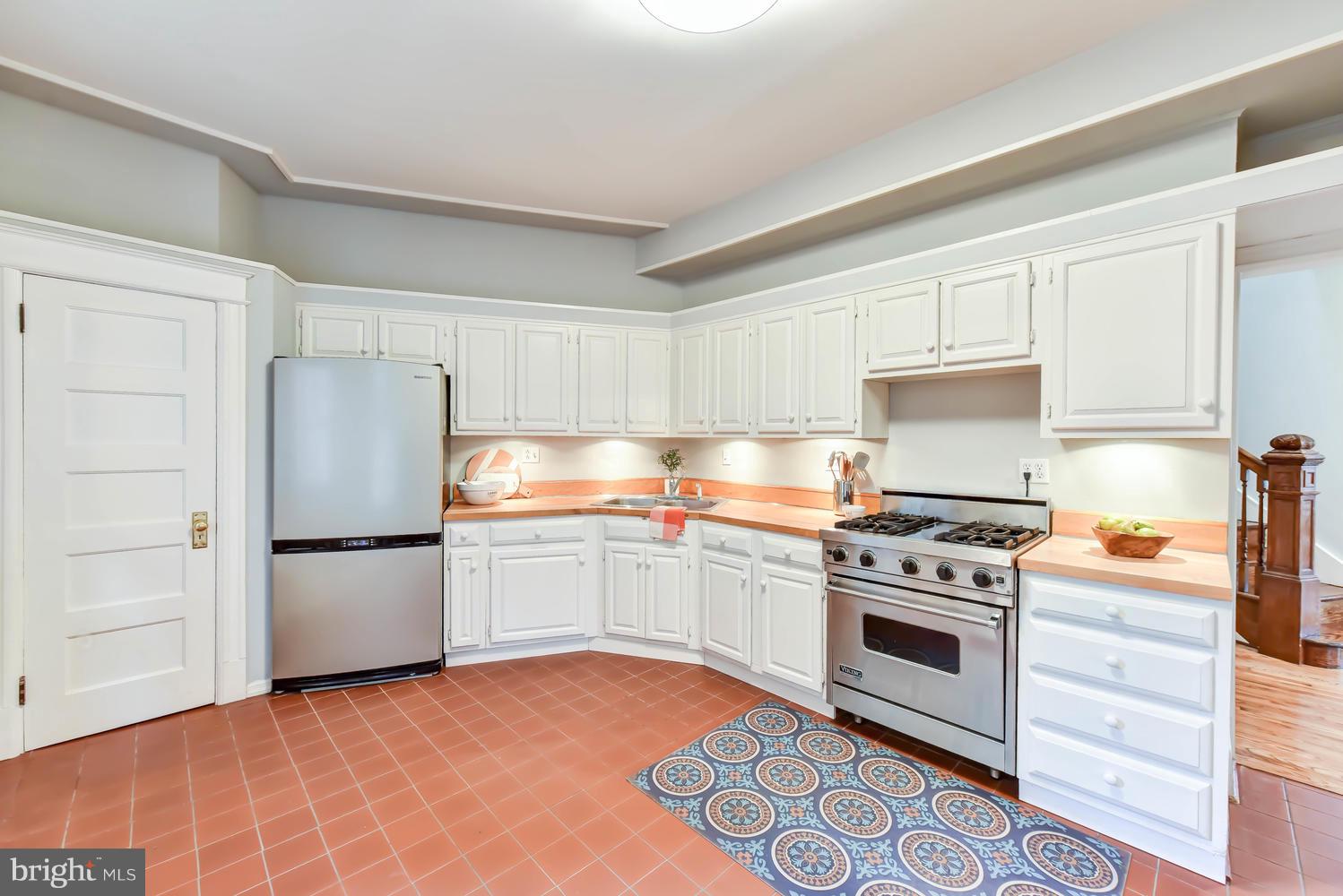 110 13th Street Southeast Washington, DC 20003 - Photo 15 of 58 Massive kitchen w/ pantry and gas Viking stove
