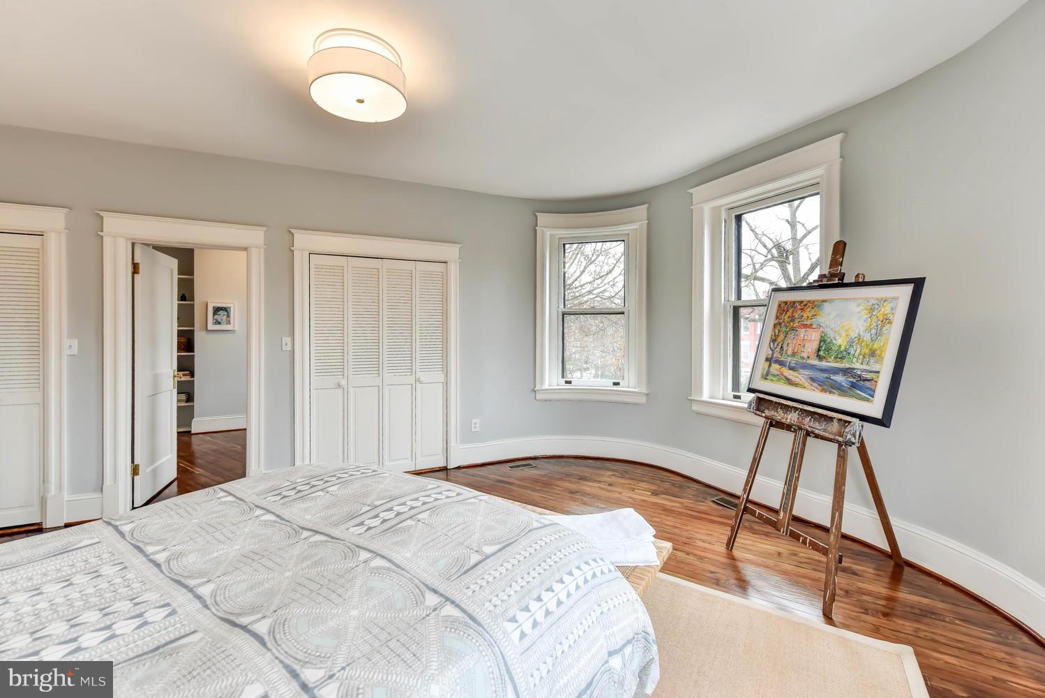110 13th Street Southeast Washington, DC 20003 - Photo 25 of 58 Very large owner's suite looking toward BR4